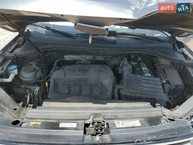 Серый Фольксваген Тигуан, объемом двигателя 0 л и пробегом 210 тыс. км за 10700 $, фото 7 на Automoto.ua