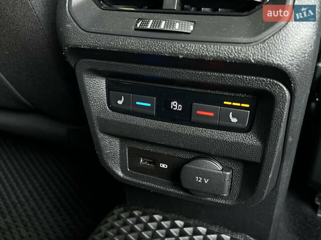 Серый Фольксваген Тигуан, объемом двигателя 1.97 л и пробегом 169 тыс. км за 25300 $, фото 18 на Automoto.ua