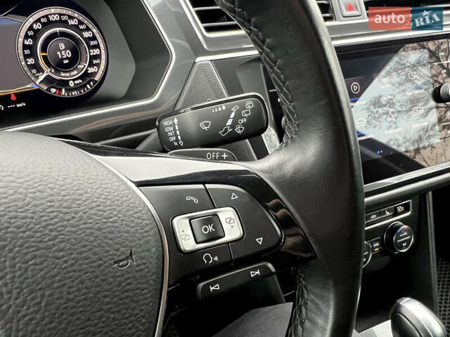 Серый Фольксваген Тигуан, объемом двигателя 1.97 л и пробегом 169 тыс. км за 24800 $, фото 56 на Automoto.ua