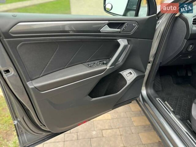 Серый Фольксваген Тигуан, объемом двигателя 1.98 л и пробегом 148 тыс. км за 19300 $, фото 30 на Automoto.ua