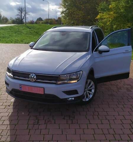 Серый Фольксваген Тигуан, объемом двигателя 2 л и пробегом 195 тыс. км за 23350 $, фото 14 на Automoto.ua