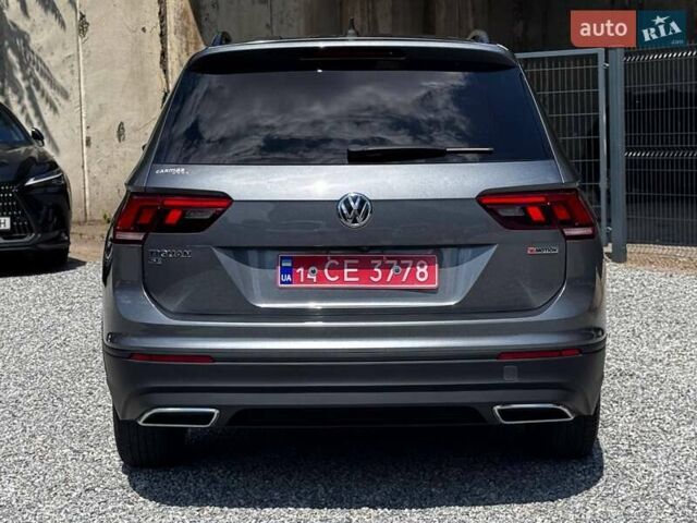 Сірий Фольксваген Тігуан, об'ємом двигуна 2 л та пробігом 167 тис. км за 19500 $, фото 5 на Automoto.ua