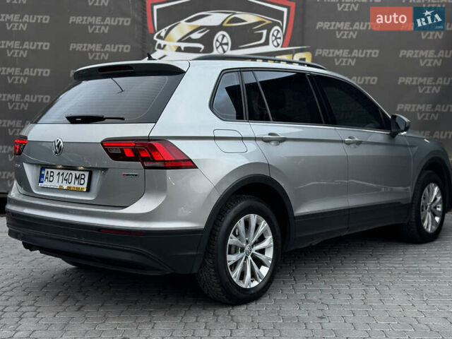 Серый Фольксваген Тигуан, объемом двигателя 2 л и пробегом 248 тыс. км за 21500 $, фото 11 на Automoto.ua