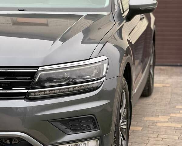 Серый Фольксваген Тигуан, объемом двигателя 1.98 л и пробегом 148 тыс. км за 19300 $, фото 8 на Automoto.ua