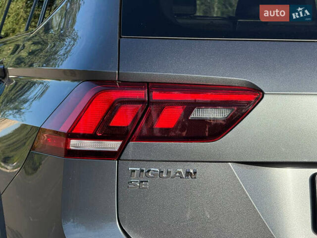 Сірий Фольксваген Тігуан, об'ємом двигуна 1.98 л та пробігом 155 тис. км за 18500 $, фото 8 на Automoto.ua