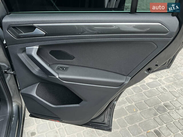 Серый Фольксваген Тигуан, объемом двигателя 1.97 л и пробегом 169 тыс. км за 24800 $, фото 15 на Automoto.ua