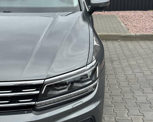 Серый Фольксваген Тигуан, объемом двигателя 1.98 л и пробегом 154 тыс. км за 25700 $, фото 10 на Automoto.ua