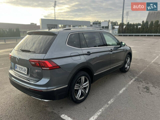Сірий Фольксваген Тігуан, об'ємом двигуна 2 л та пробігом 175 тис. км за 19300 $, фото 7 на Automoto.ua
