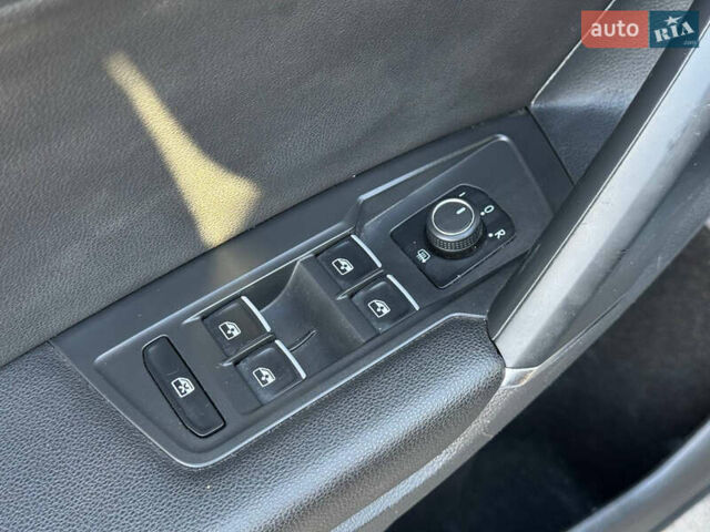 Сірий Фольксваген Тігуан, об'ємом двигуна 1.98 л та пробігом 155 тис. км за 18500 $, фото 16 на Automoto.ua