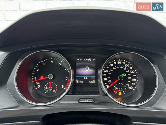 Серый Фольксваген Тигуан, объемом двигателя 2 л и пробегом 187 тыс. км за 18500 $, фото 34 на Automoto.ua