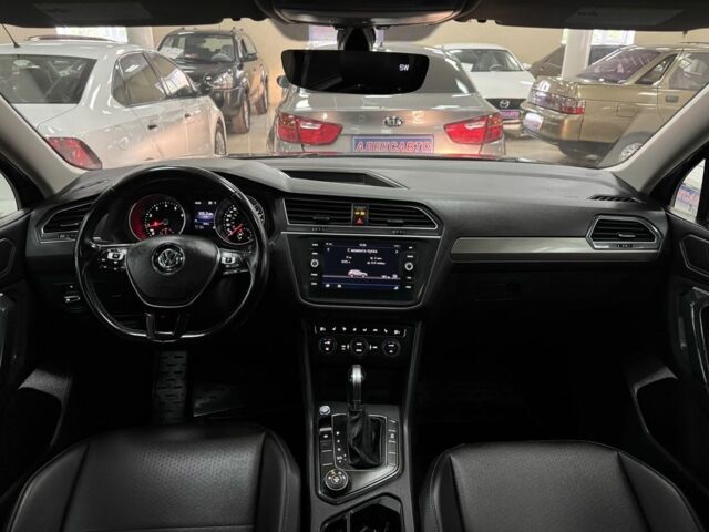 Серый Фольксваген Тигуан, объемом двигателя 2 л и пробегом 189 тыс. км за 19900 $, фото 14 на Automoto.ua