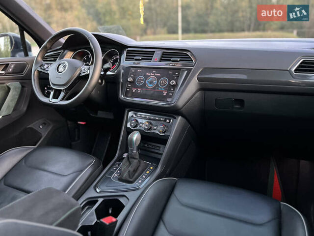 Серый Фольксваген Тигуан, объемом двигателя 1.98 л и пробегом 124 тыс. км за 26900 $, фото 14 на Automoto.ua