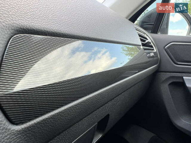 Серый Фольксваген Тигуан, объемом двигателя 1.97 л и пробегом 169 тыс. км за 25300 $, фото 12 на Automoto.ua