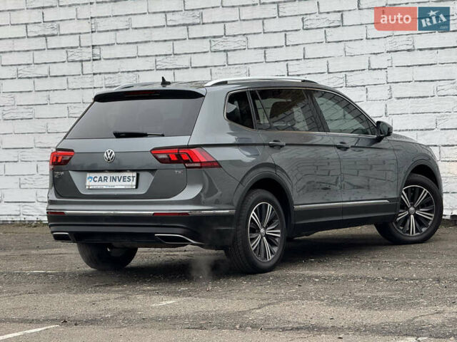 Серый Фольксваген Тигуан, объемом двигателя 2 л и пробегом 187 тыс. км за 18500 $, фото 17 на Automoto.ua