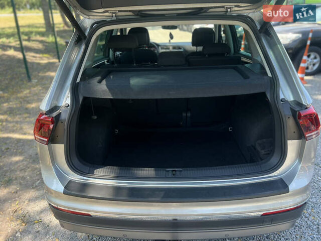 Сірий Фольксваген Тігуан, об'ємом двигуна 1.97 л та пробігом 258 тис. км за 23950 $, фото 14 на Automoto.ua