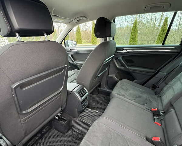 Серый Фольксваген Тигуан, объемом двигателя 1.98 л и пробегом 154 тыс. км за 25700 $, фото 24 на Automoto.ua