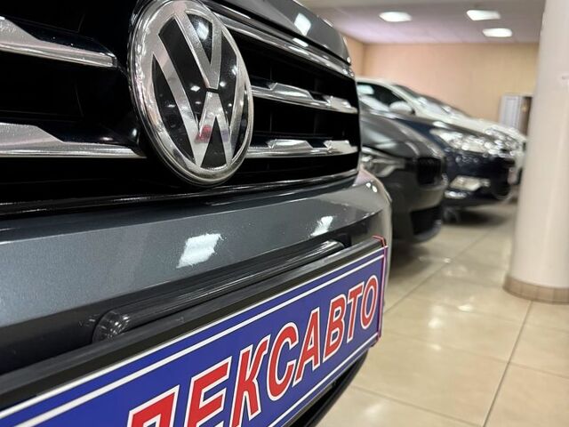 Серый Фольксваген Тигуан, объемом двигателя 2 л и пробегом 189 тыс. км за 19900 $, фото 1 на Automoto.ua