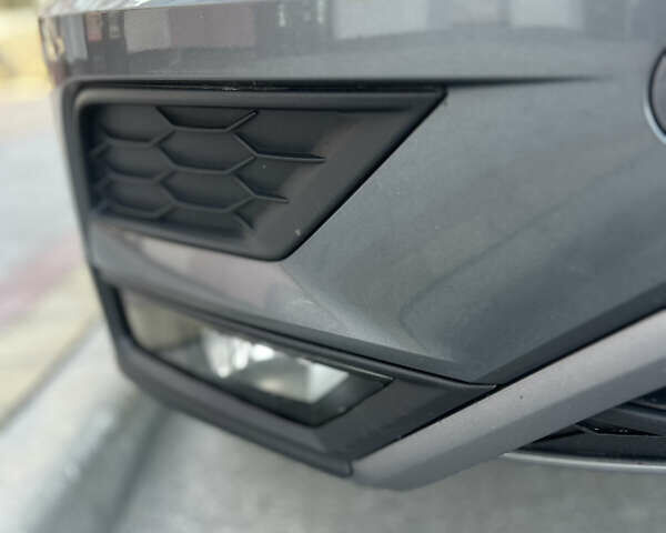 Сірий Фольксваген Тігуан, об'ємом двигуна 1.98 л та пробігом 145 тис. км за 17800 $, фото 23 на Automoto.ua