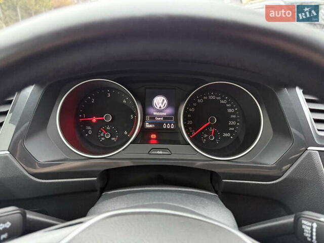 Серый Фольксваген Тигуан, объемом двигателя 2 л и пробегом 56 тыс. км за 24999 $, фото 60 на Automoto.ua