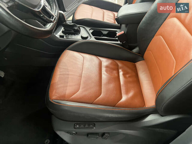 Сірий Фольксваген Тігуан, об'ємом двигуна 2 л та пробігом 175 тис. км за 19300 $, фото 20 на Automoto.ua