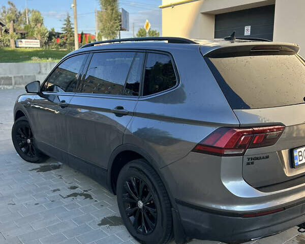 Сірий Фольксваген Тігуан, об'ємом двигуна 1.98 л та пробігом 145 тис. км за 17800 $, фото 13 на Automoto.ua