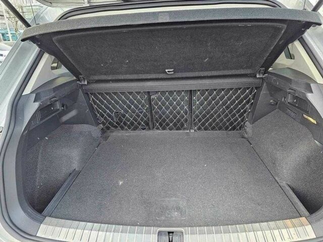 Серый Фольксваген Тигуан, объемом двигателя 2 л и пробегом 67 тыс. км за 20000 $, фото 9 на Automoto.ua