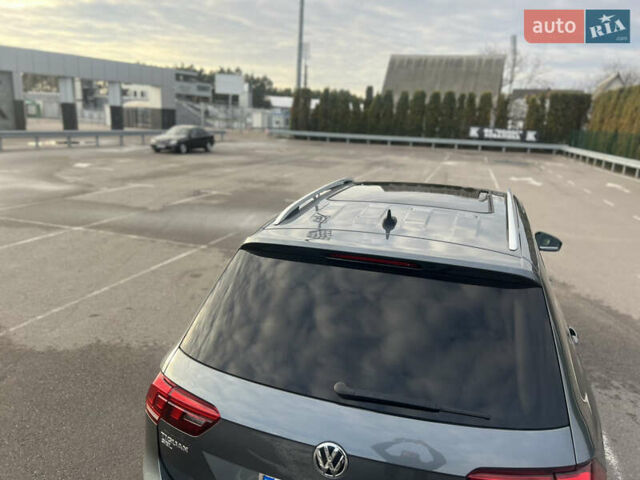 Сірий Фольксваген Тігуан, об'ємом двигуна 2 л та пробігом 175 тис. км за 19300 $, фото 5 на Automoto.ua