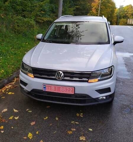 Серый Фольксваген Тигуан, объемом двигателя 2 л и пробегом 195 тыс. км за 23350 $, фото 16 на Automoto.ua