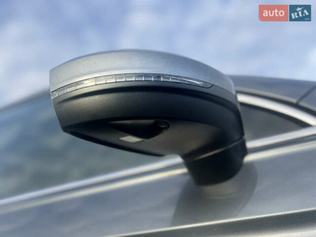 Сірий Фольксваген Тігуан, об'ємом двигуна 2 л та пробігом 175 тис. км за 19300 $, фото 13 на Automoto.ua