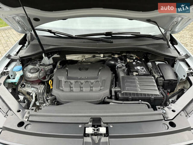 Серый Фольксваген Тигуан, объемом двигателя 1.98 л и пробегом 90 тыс. км за 15800 $, фото 48 на Automoto.ua