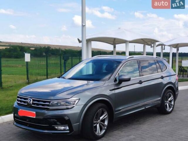 Серый Фольксваген Тигуан, объемом двигателя 1.98 л и пробегом 135 тыс. км за 21000 $, фото 12 на Automoto.ua