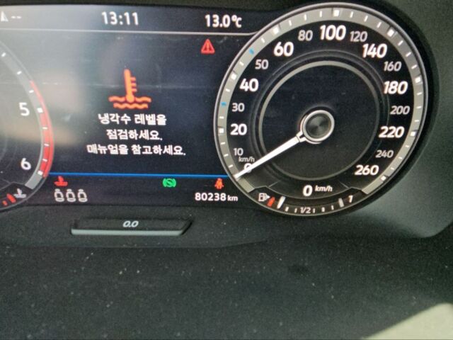 Серый Фольксваген Тигуан, объемом двигателя 2 л и пробегом 80 тыс. км за 16500 $, фото 42 на Automoto.ua