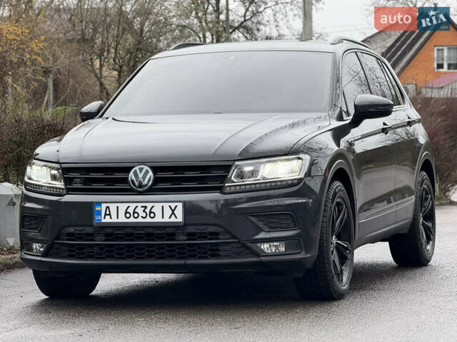 Серый Фольксваген Тигуан, объемом двигателя 2 л и пробегом 56 тыс. км за 24999 $, фото 20 на Automoto.ua