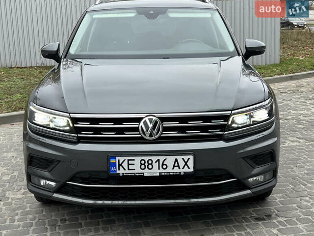 Серый Фольксваген Тигуан, объемом двигателя 1.97 л и пробегом 169 тыс. км за 24800 $, фото 1 на Automoto.ua