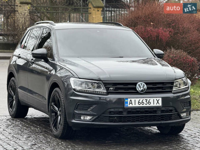 Серый Фольксваген Тигуан, объемом двигателя 2 л и пробегом 56 тыс. км за 24999 $, фото 29 на Automoto.ua