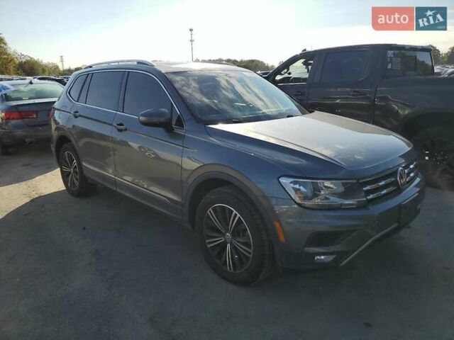 Серый Фольксваген Тигуан, объемом двигателя 1.98 л и пробегом 165 тыс. км за 4300 $, фото 3 на Automoto.ua