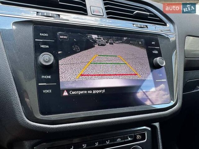 Сірий Фольксваген Тігуан, об'ємом двигуна 2 л та пробігом 167 тис. км за 19500 $, фото 18 на Automoto.ua
