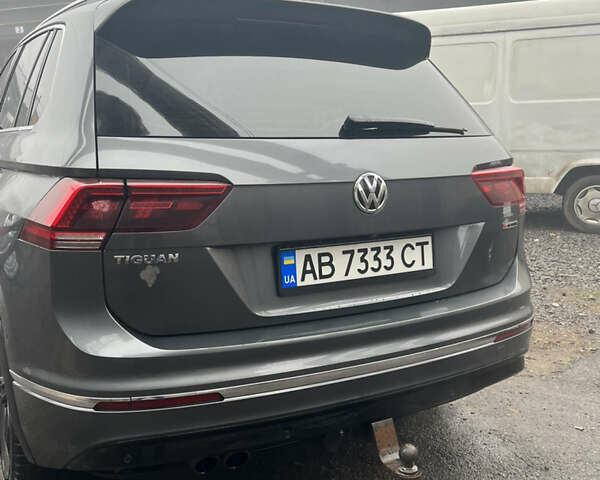 Серый Фольксваген Тигуан, объемом двигателя 1.97 л и пробегом 220 тыс. км за 26500 $, фото 7 на Automoto.ua
