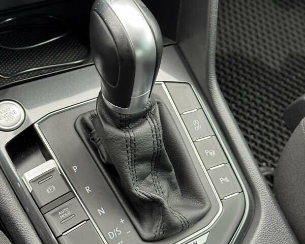 Серый Фольксваген Тигуан, объемом двигателя 1.98 л и пробегом 154 тыс. км за 25700 $, фото 16 на Automoto.ua