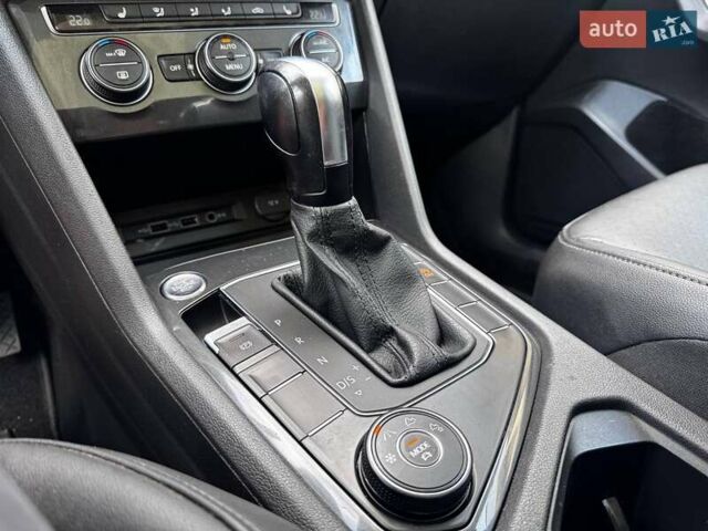 Сірий Фольксваген Тігуан, об'ємом двигуна 2 л та пробігом 167 тис. км за 19500 $, фото 16 на Automoto.ua