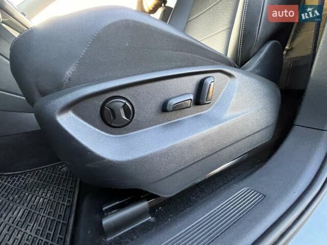 Серый Фольксваген Тигуан, объемом двигателя 1.98 л и пробегом 194 тыс. км за 16700 $, фото 27 на Automoto.ua