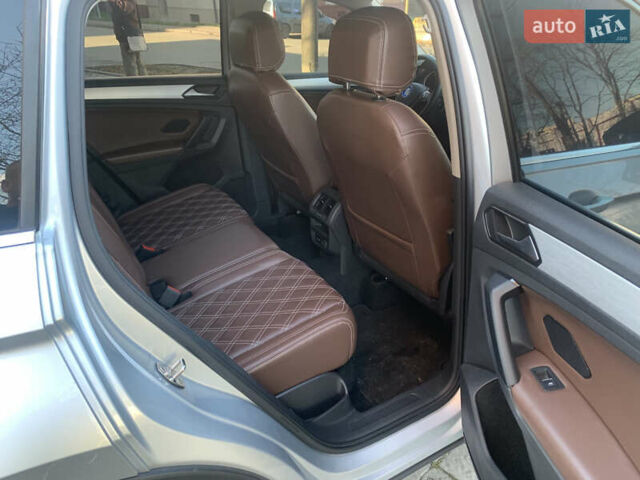 Сірий Фольксваген Тігуан, об'ємом двигуна 1.97 л та пробігом 185 тис. км за 22900 $, фото 10 на Automoto.ua