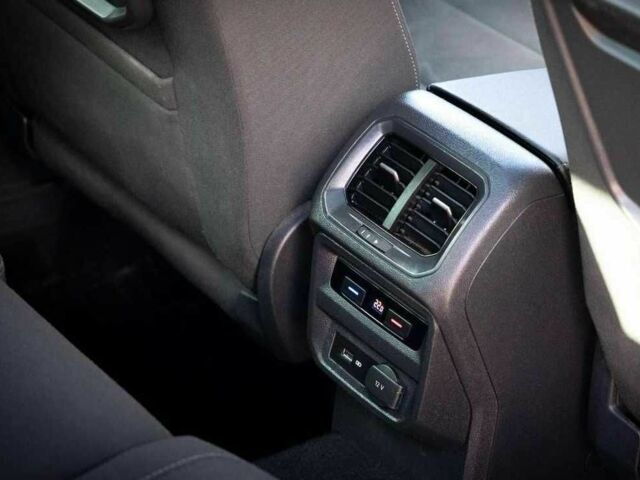 Сірий Фольксваген Тігуан, об'ємом двигуна 0 л та пробігом 110 тис. км за 11500 $, фото 18 на Automoto.ua