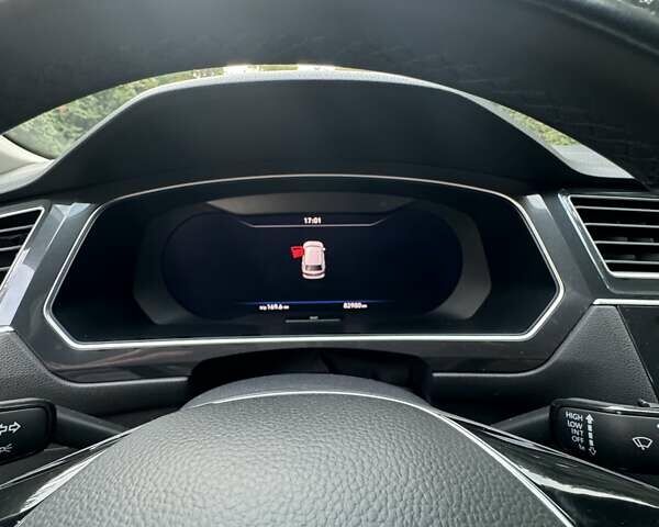 Серый Фольксваген Тигуан, объемом двигателя 1.98 л и пробегом 83 тыс. км за 26000 $, фото 21 на Automoto.ua