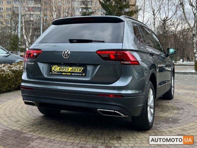 Сірий Фольксваген Тігуан, об'ємом двигуна 2 л та пробігом 79 тис. км за 17950 $, фото 6 на Automoto.ua