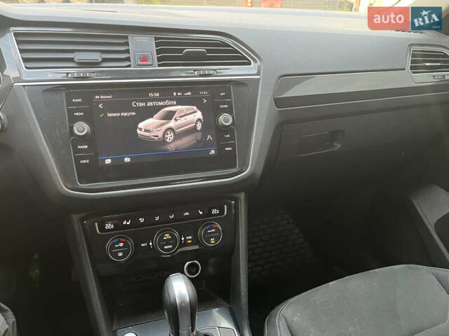 Сірий Фольксваген Тігуан, об'ємом двигуна 1.97 л та пробігом 145 тис. км за 27200 $, фото 13 на Automoto.ua