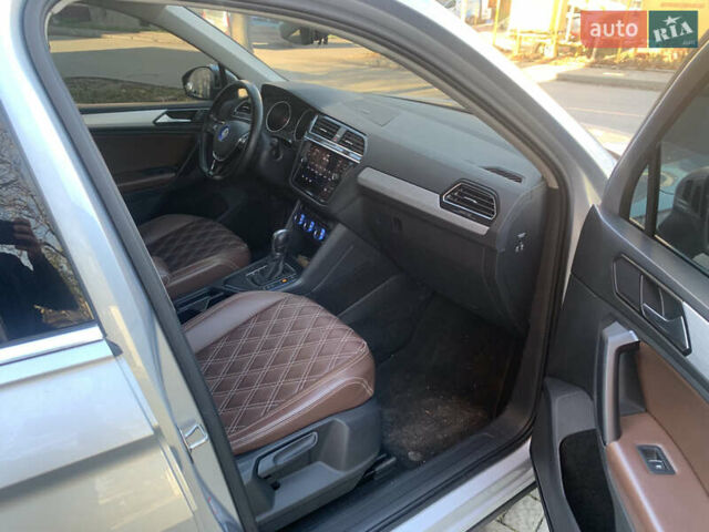 Сірий Фольксваген Тігуан, об'ємом двигуна 1.97 л та пробігом 185 тис. км за 22900 $, фото 9 на Automoto.ua