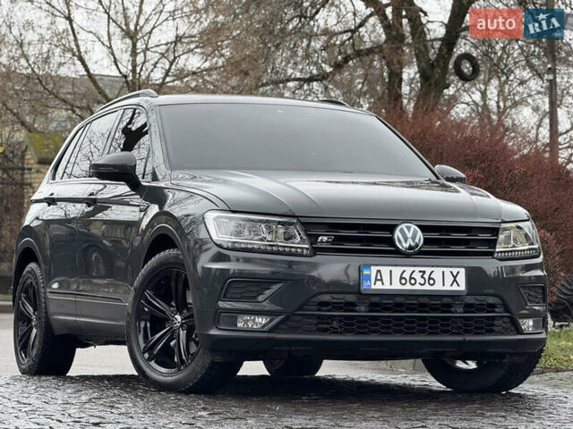 Серый Фольксваген Тигуан, объемом двигателя 2 л и пробегом 56 тыс. км за 24999 $, фото 2 на Automoto.ua