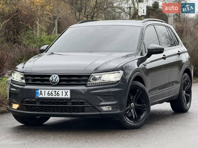 Серый Фольксваген Тигуан, объемом двигателя 2 л и пробегом 56 тыс. км за 24999 $, фото 12 на Automoto.ua