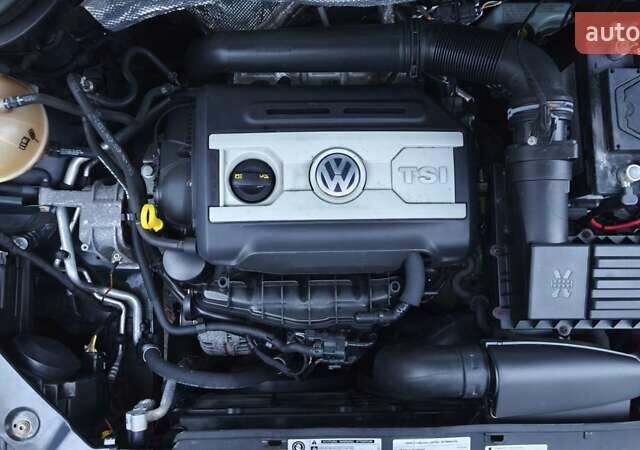 Серый Фольксваген Тигуан, объемом двигателя 1.98 л и пробегом 96 тыс. км за 12500 $, фото 9 на Automoto.ua